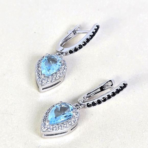 Natural Blue Topaz 8x5mm &  Black‎ Spinel 925 Sterling Silver Earrings - Picture 7 of 7